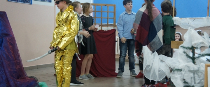 Przedstawienie ,,Szczęśliwy książę"