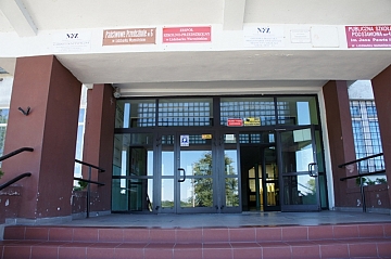 wejście do przedszkola